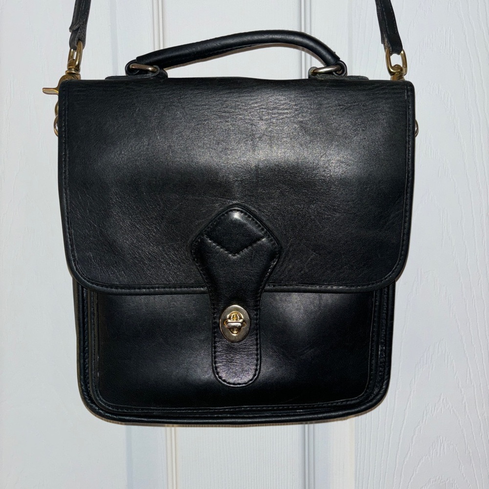Vintage leather purse